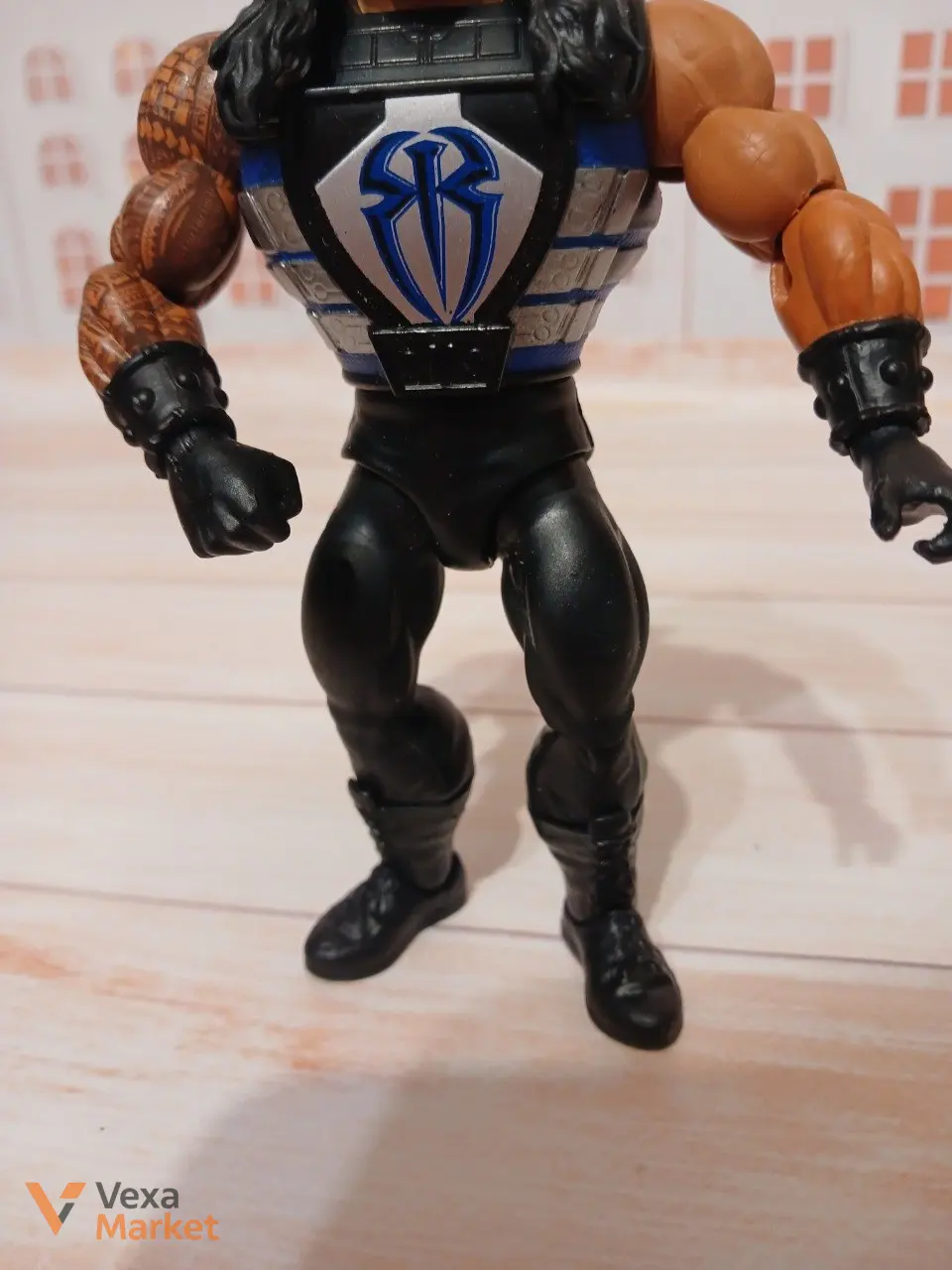 Фігурка рестлер Masters Of The WWE Universe Roman Reigns — фото 3