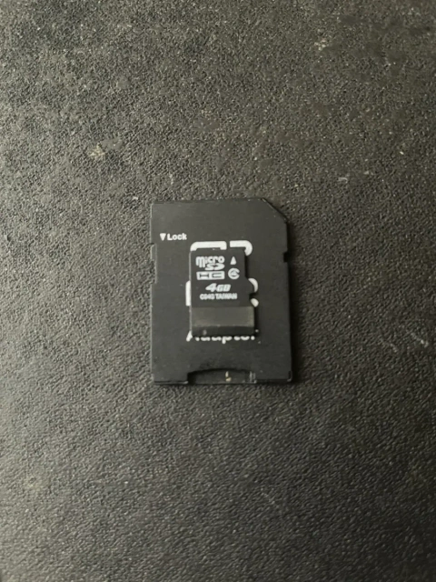 Карта памяти Micro SD 4Gb з переходником (адаптером).