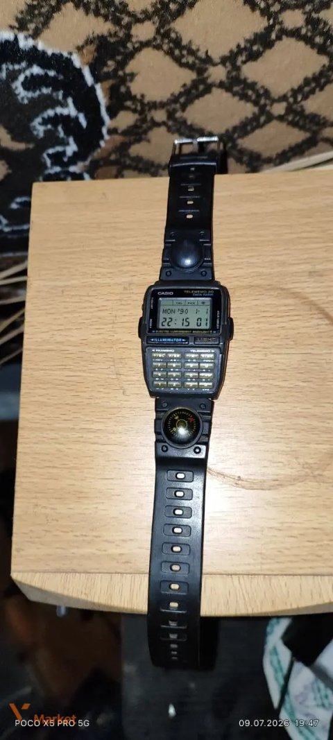 Годинник Casio з калькулятором