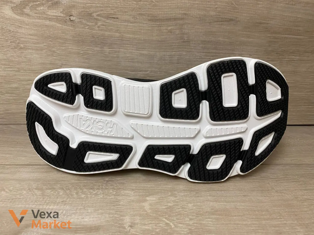 Hoka Bondi 9 Black/White — фото 4