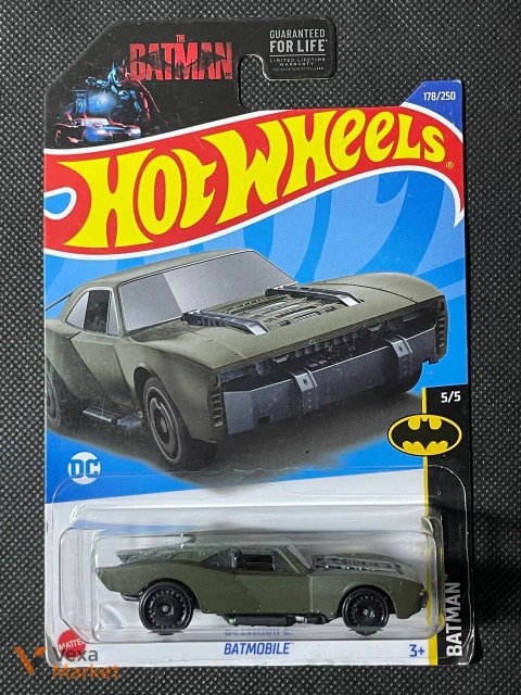 Hot Wheels Batmobile