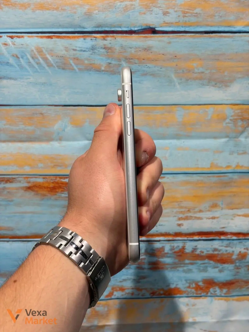 iPhone XR 64GB White — фото 4