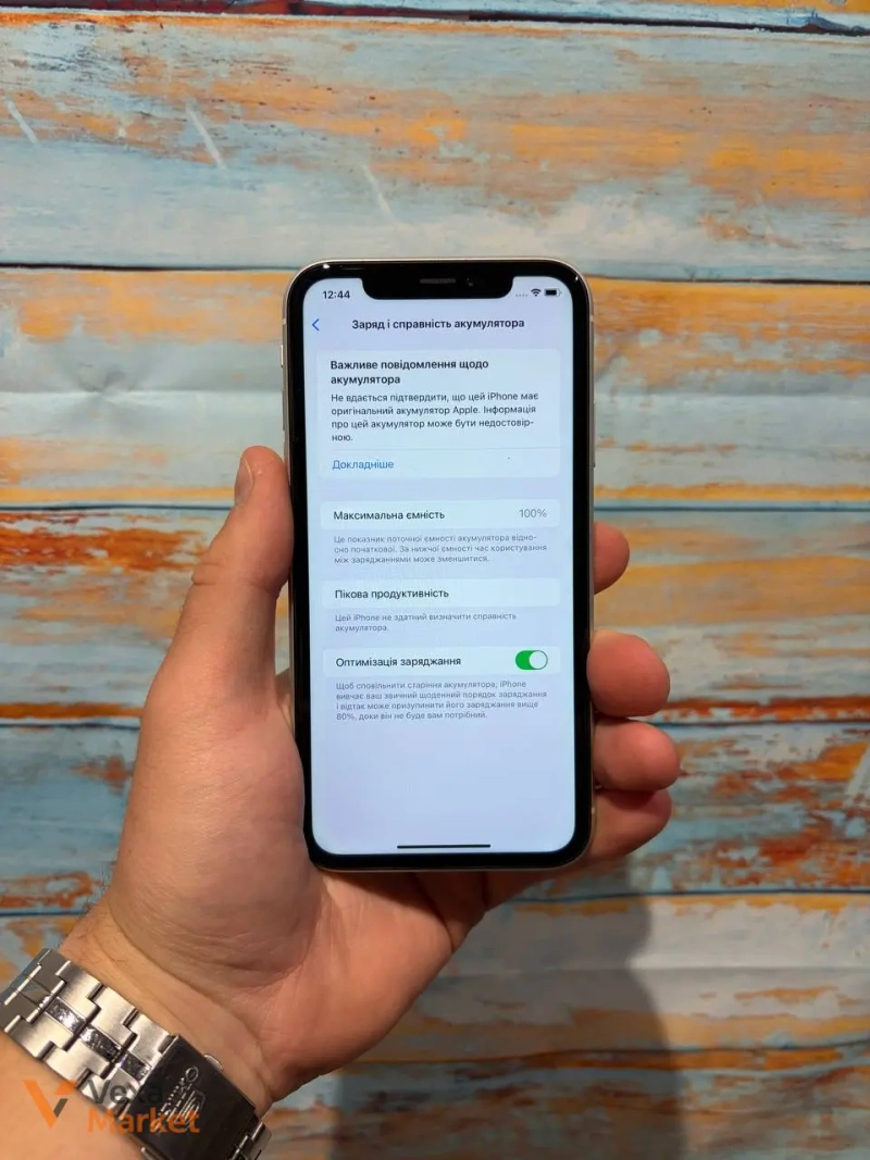 iPhone XR 64GB White — фото 7