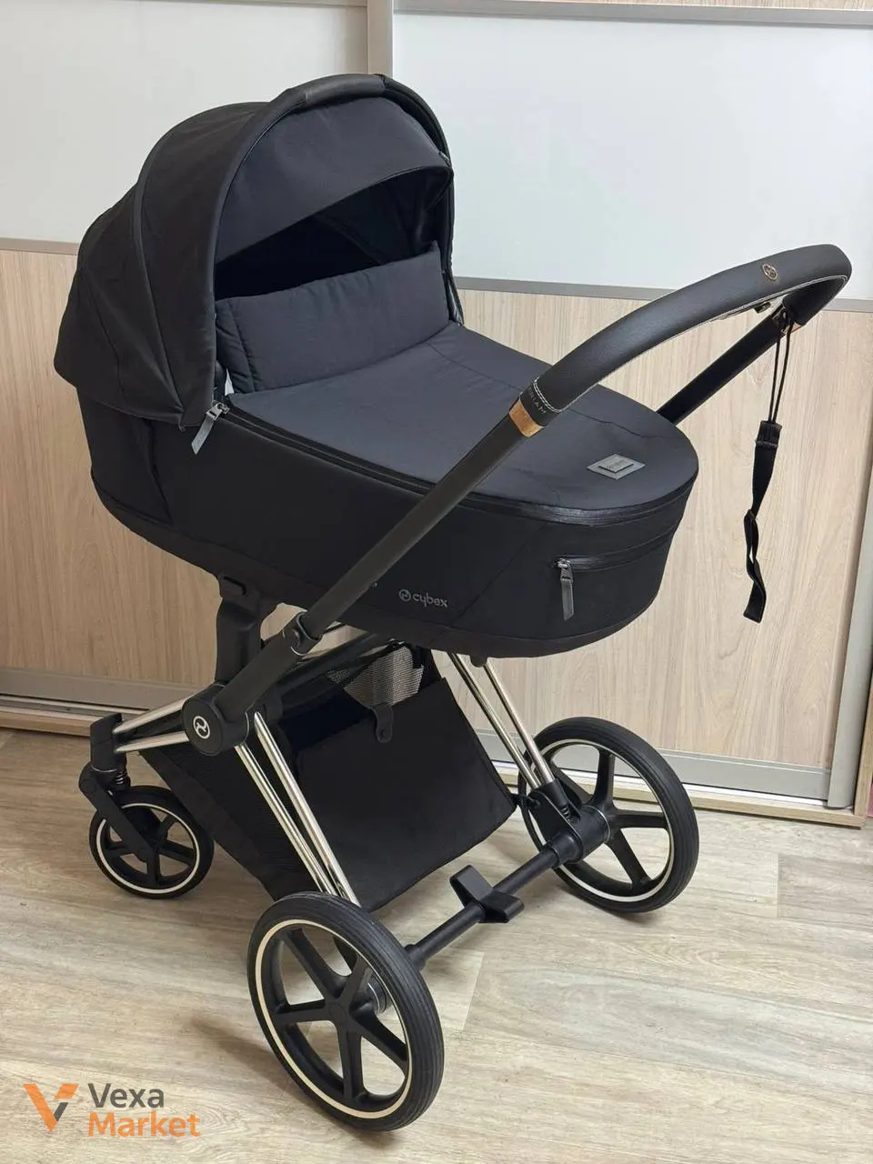 Коляска Cybex Priam Lux 2в1 чорна/сіра — фото 2