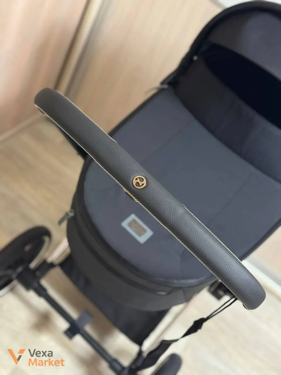 Коляска Cybex Priam Lux 2в1 чорна/сіра — фото 3