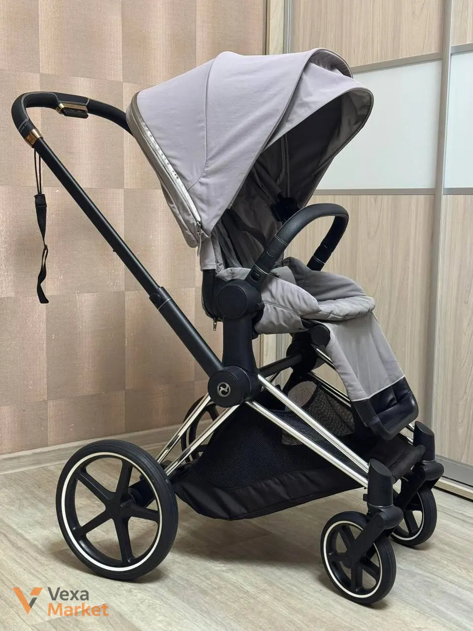 Коляска Cybex Priam Lux 2в1 чорна/сіра — фото 5