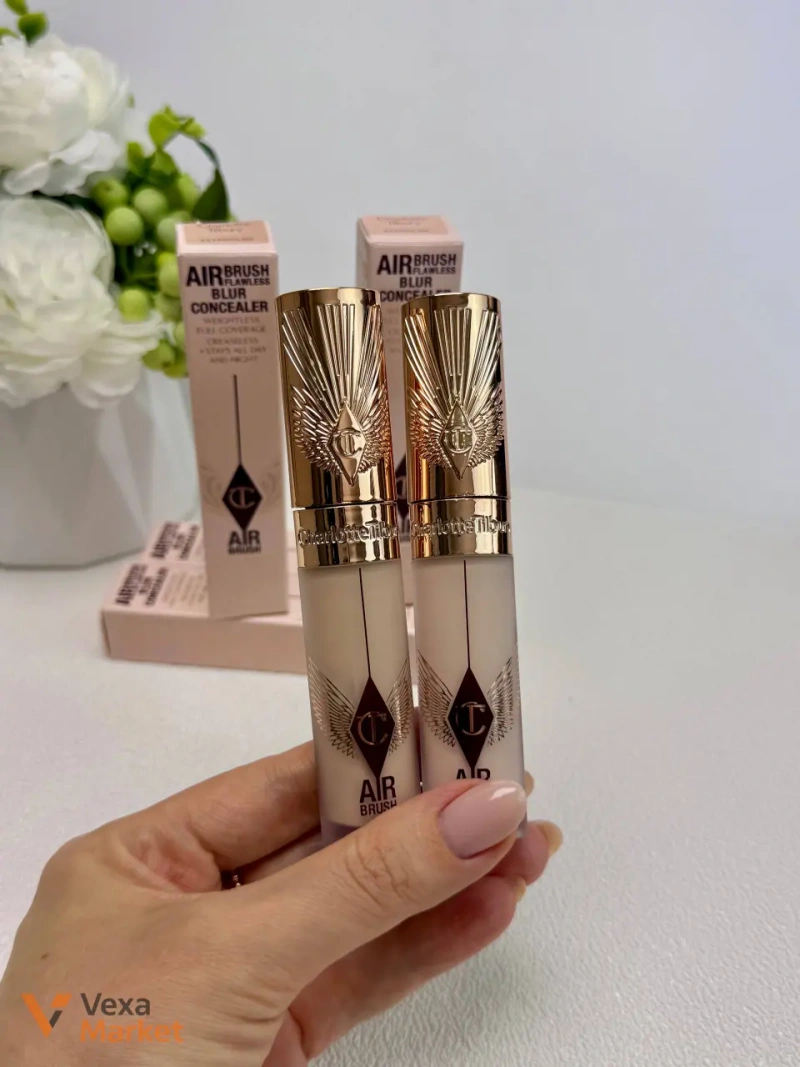Консилер Charlotte Tilbury Airbrush Flawless Blur Concealer — фото 2