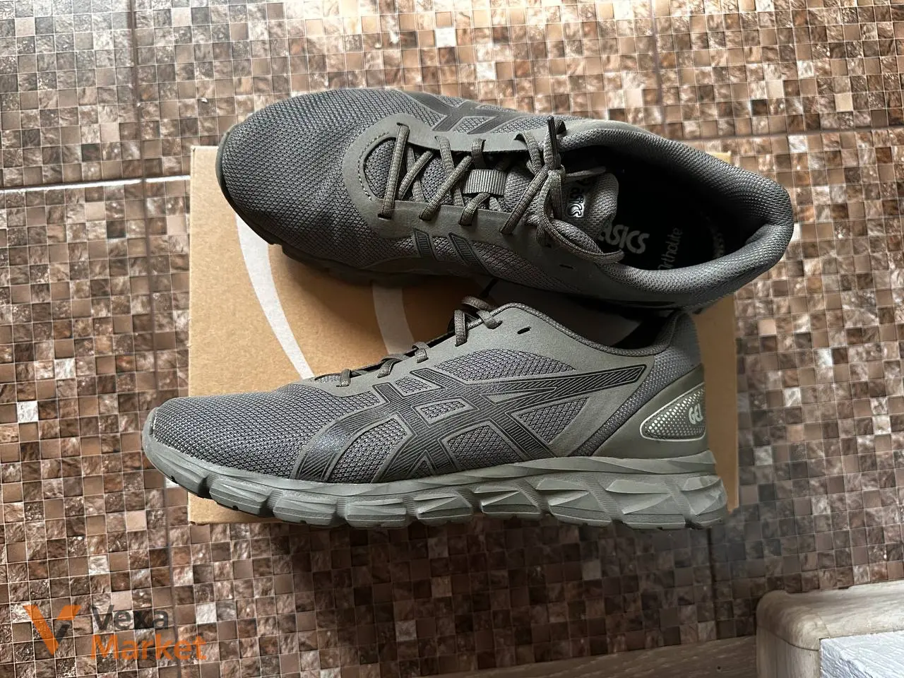 Кросівки Asics Gel Quantum 2, розмір 44