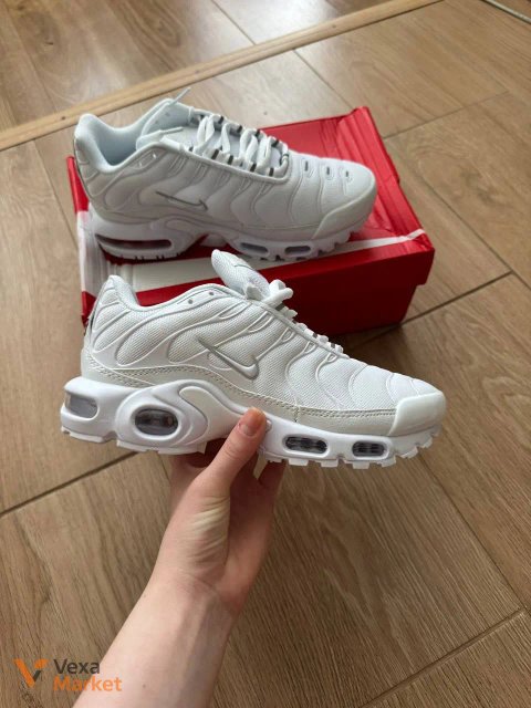 Кросівки Nike Air Max TN білі, розмір 36