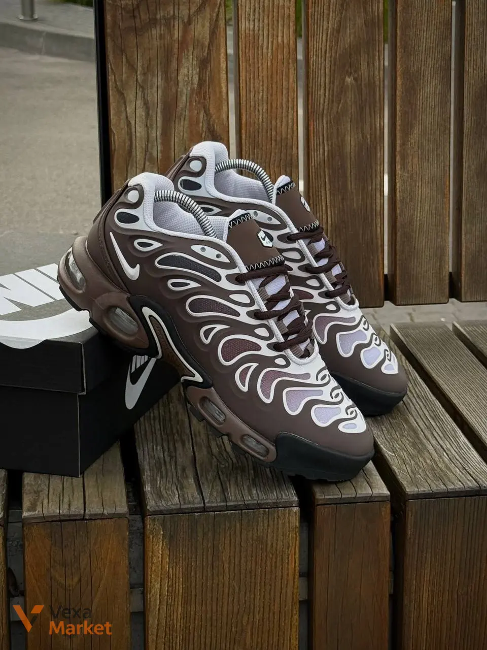 Кросівки Nike Air TN Plus Drift — фото 2