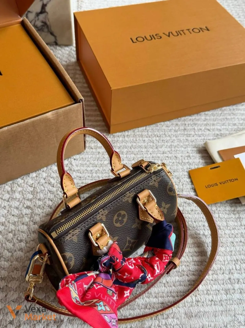 Louis Vuitton Nano Speedy Monogram Canvas — фото 3