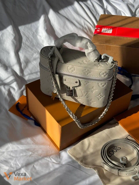 Louis Vuitton Vanity grey Π½Π°ΡΡΡΠ°Π»ΡΠ½Π° ΡΠΊΡΡΠ°