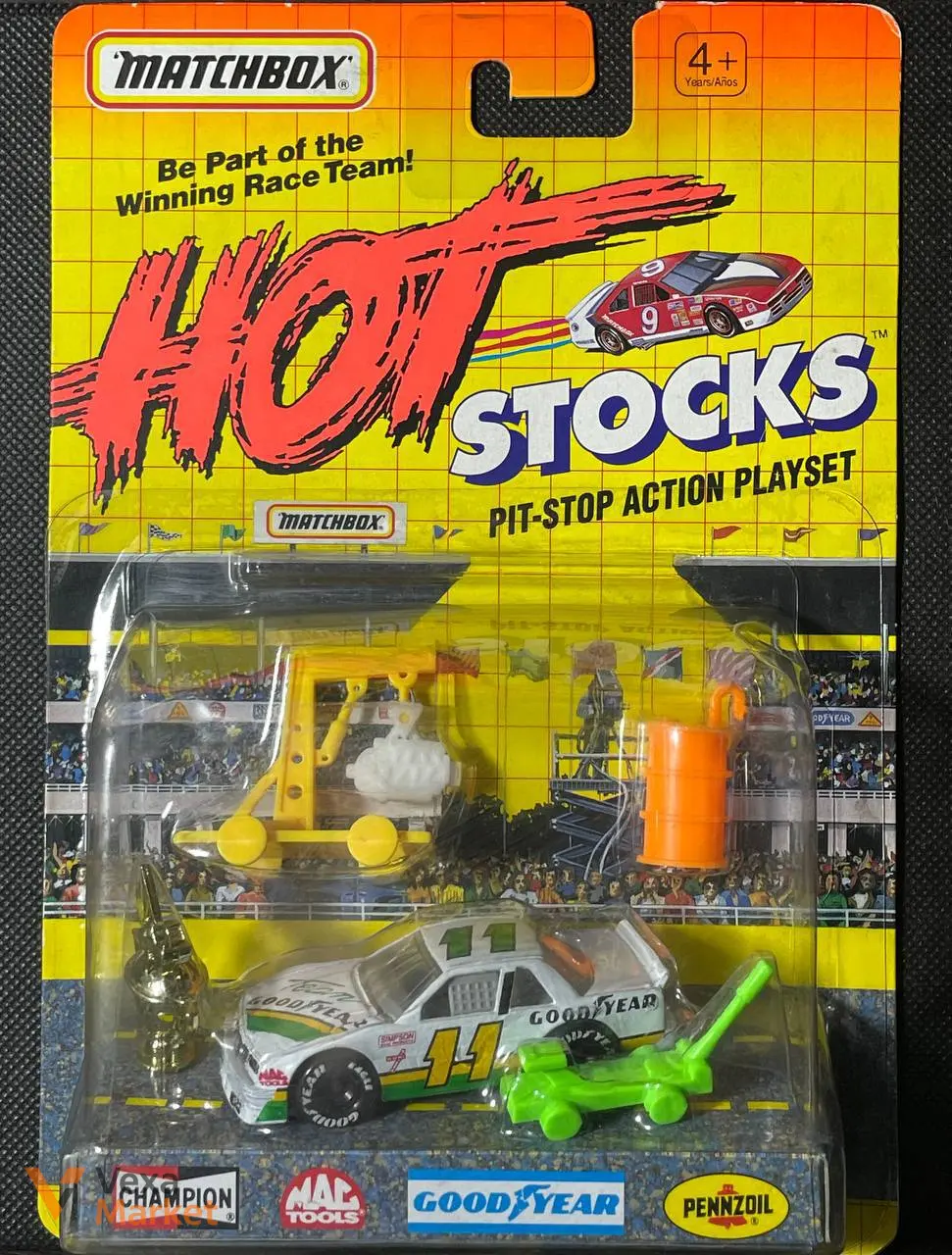 Matchbox Hot Stocks Pit-Stop Action Playset NASCAR #11