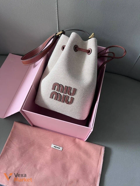 Miu Miu ΡΡΠΌΠΊΠ°