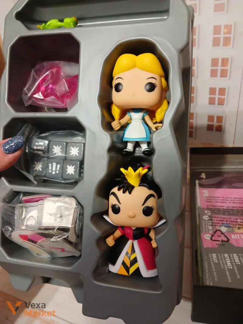 Настільна гра Funko Pop Funkoverse Strategy Game Disney Alice In Wonderland — фото 4
