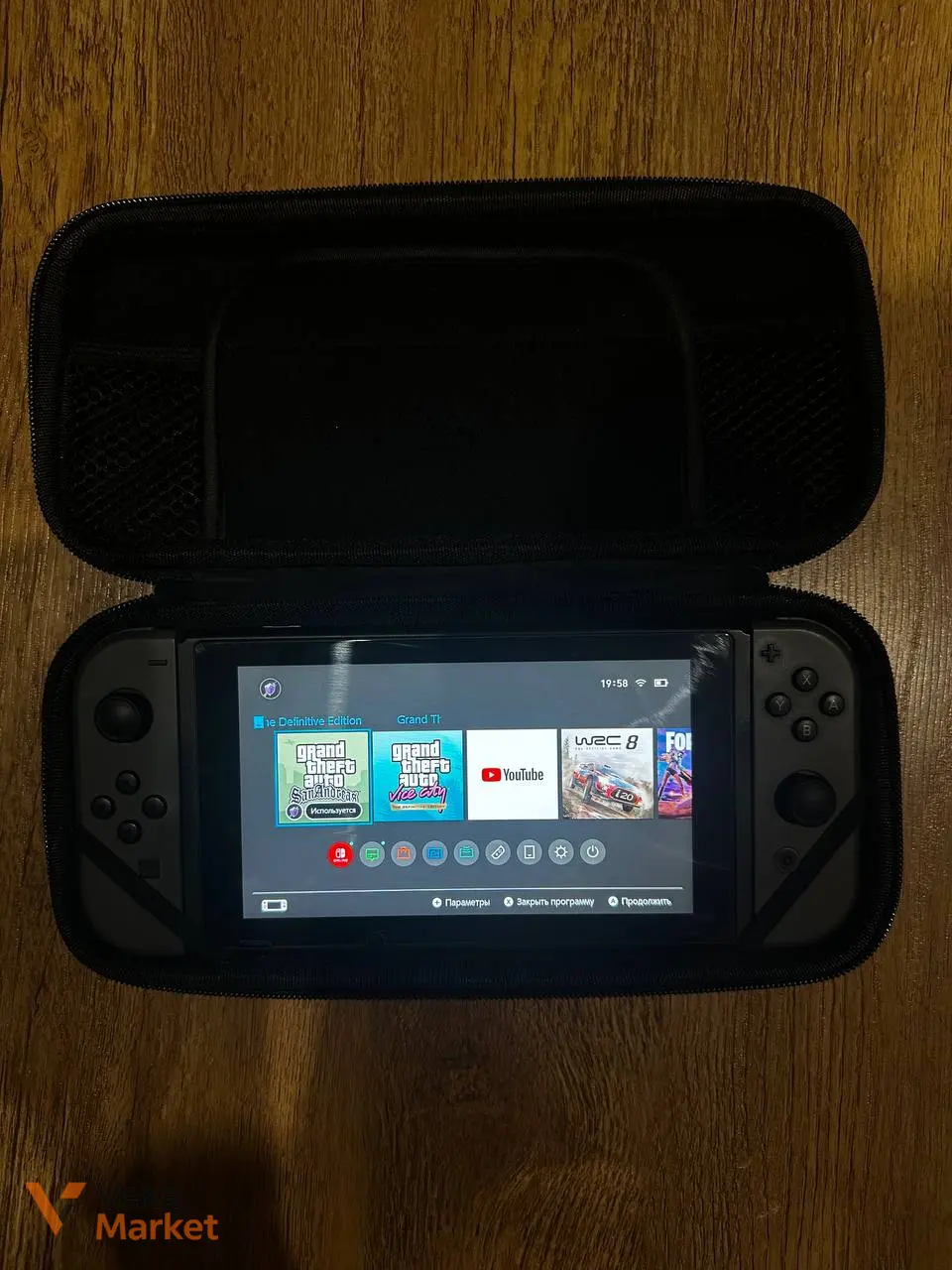 Nintendo Switch V2 с аккаунтом и играми GTA