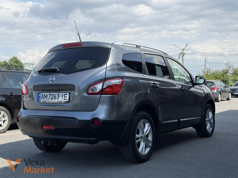 Nissan Qashqai+2 2011 Бензин 2.0 л. Ручна / Механіка Передній Сірий — фото 3