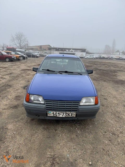 Opel Kadett 1.4 Бензин