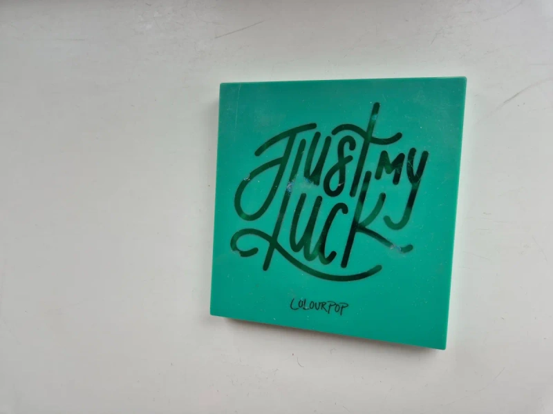 Палетка тіней Colourpop Just My Luck — фото 2