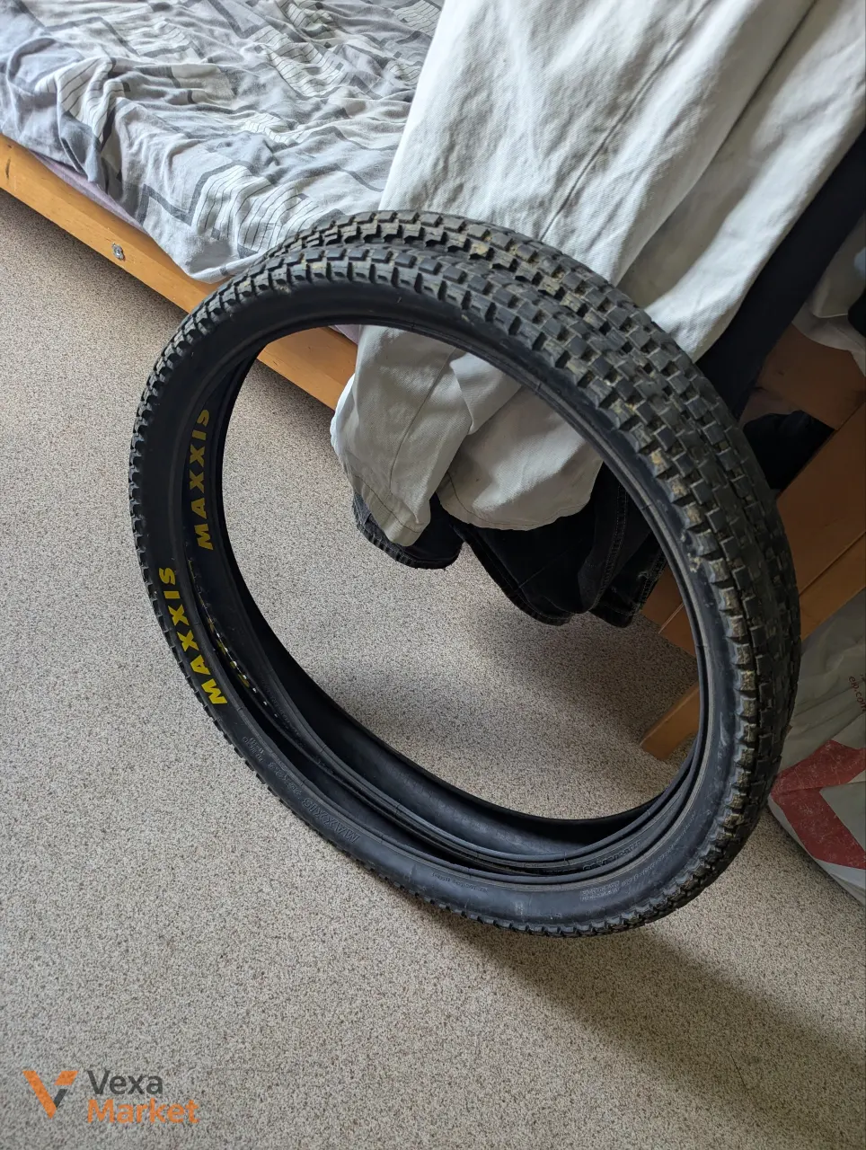 Покришки Maxxis Holy Roller 26x2.40