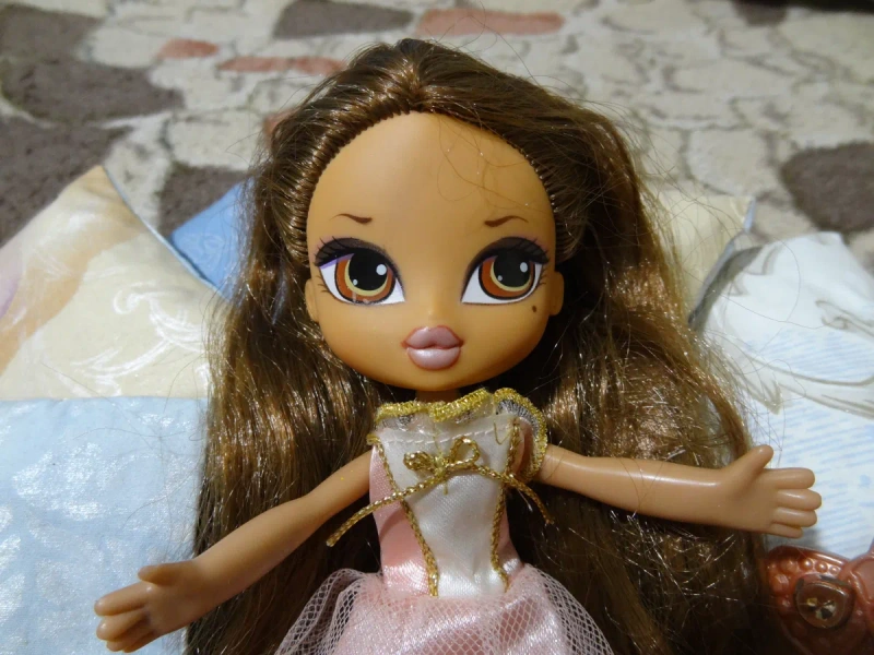 Полный комплект Братц Кидс Жасмин Принцесса Bratz Kidz Yasmin MGA — фото 2