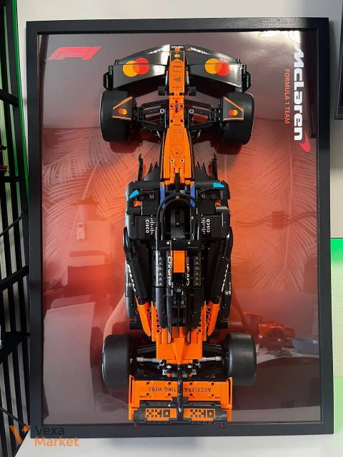 Рамка з моделлю боліда Формули 1 (Mercedes/Red Bull) для Technic