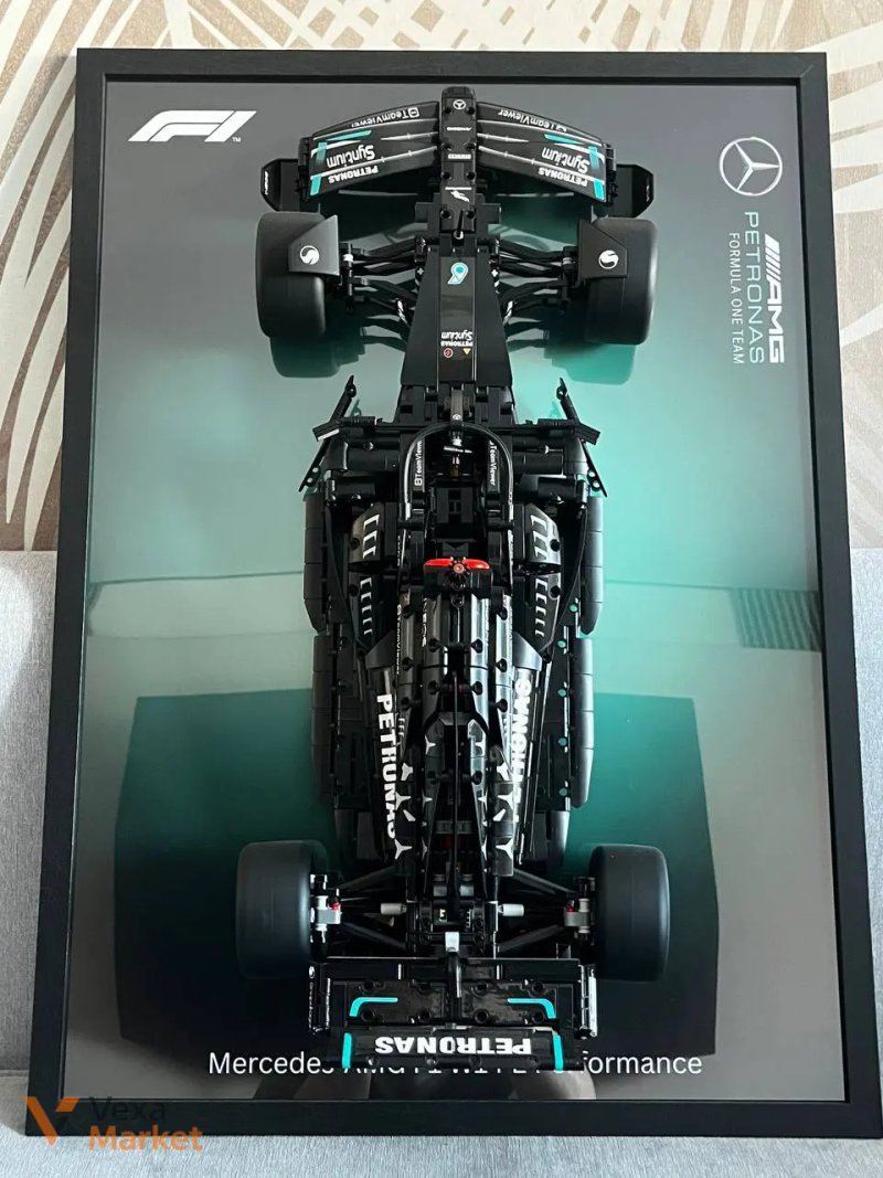 Рамка з моделлю боліда Формули 1 (Mercedes/Red Bull) для Technic — фото 2