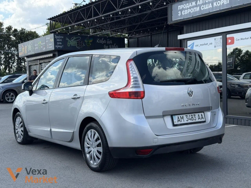 Renault Megane Scenic 2011 Дизель 1.5 л. — фото 4