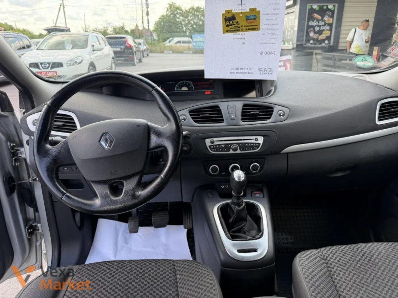 Renault Megane Scenic 2011 Дизель 1.5 л. — фото 6