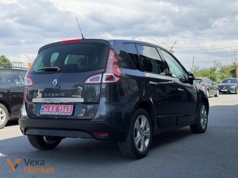 Renault Scenic 2011 Бензин 1.4 л. Ручна / Механіка Сірий — фото 3