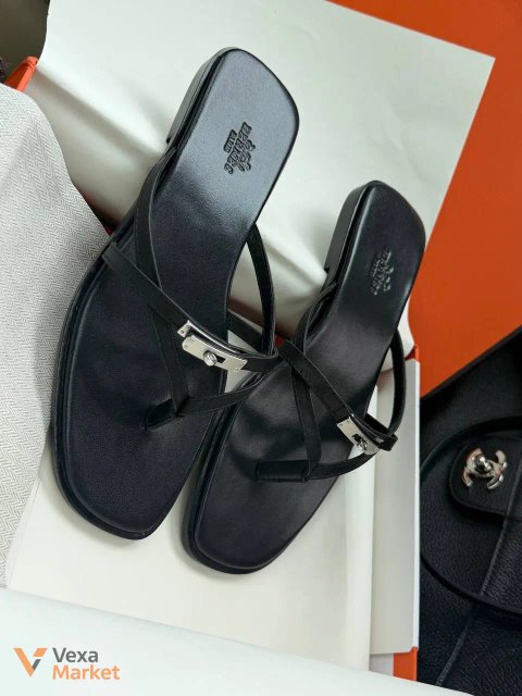 Шкіряні шльопанці Hermes