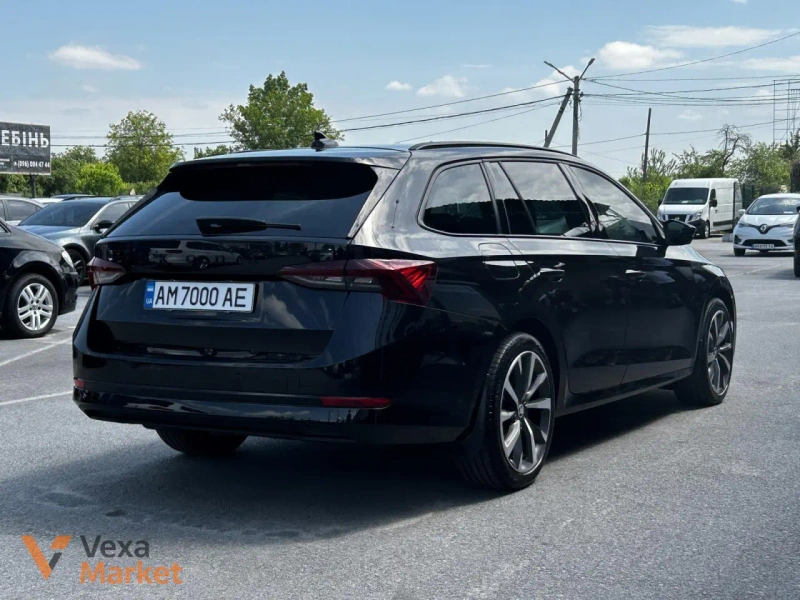 Skoda Octavia IV покоління/A8 2020 Чорний Дизель 2.0 Автомат — фото 3