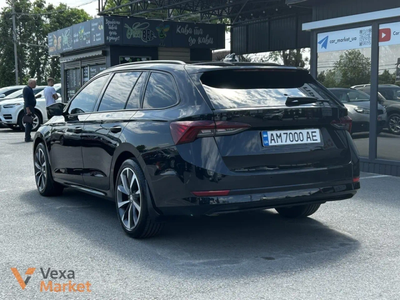 Skoda Octavia IV покоління/A8 2020 Чорний Дизель 2.0 Автомат — фото 4