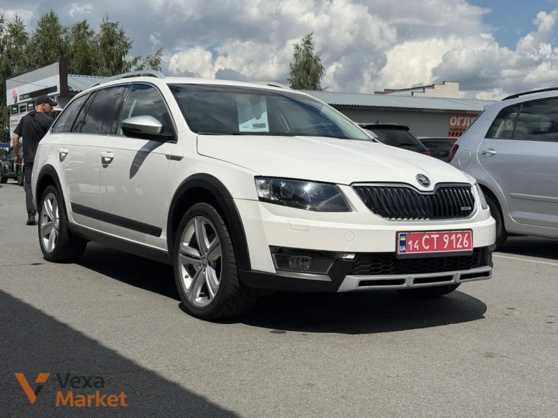 Skoda Octavia Scout 2015 Дизель 2.0 л. Автомат Белый — фото 2