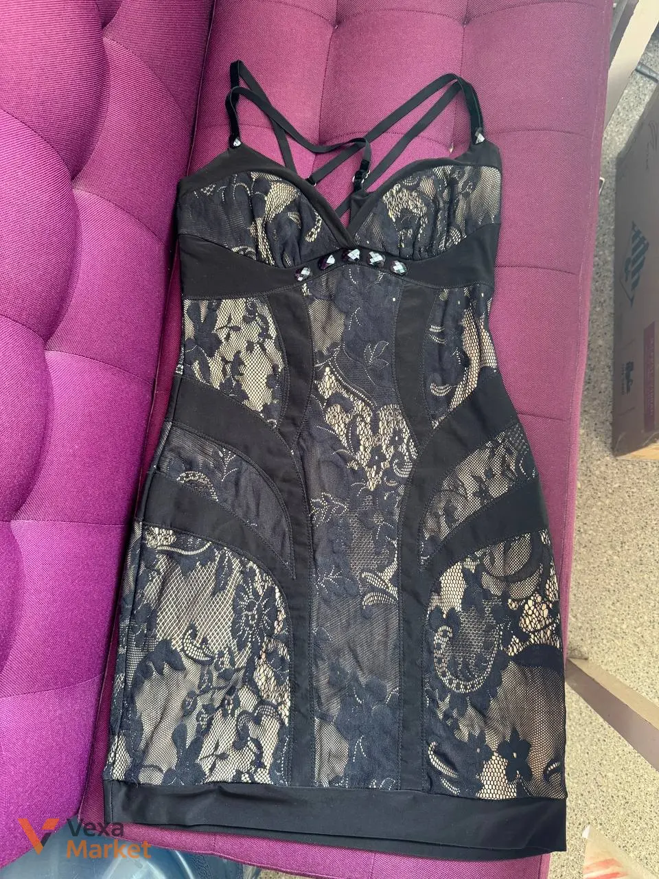 Π‘ΡΠΊΠ½Ρ Π²Π΅ΡΡΡΠ½Ρ-ΠΊΠΎΠΊΡΠ΅ΠΉΠ»ΡΠ½Π° ΡΠΎΡΠ½ΠΎ-Π±Π΅ΠΆΠ΅Π²Π° Π· ΠΌΠ΅ΡΠ΅ΠΆΠΈΠ²ΠΎΠΌ