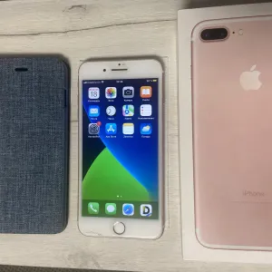 Iphone 7+ plus rose gold