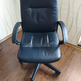 Крісло на колесах
