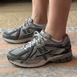 New Balance 1906A