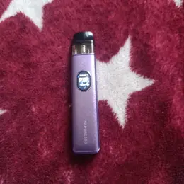 Vaporesso Xros 4 та Voopoo Argus P1