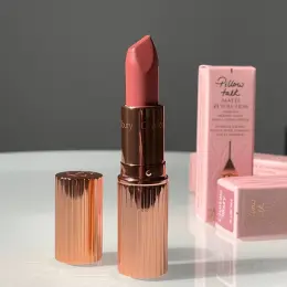 Помада Charlotte Tilbury Matte Revolution Pillow Talk