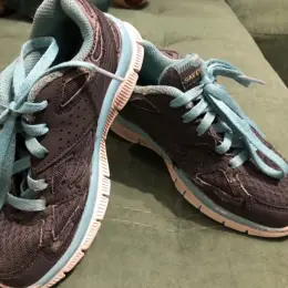 Кросівки Skechers розмір 28