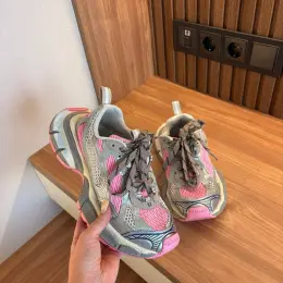 Кросівки Balenciaga 37 розмір