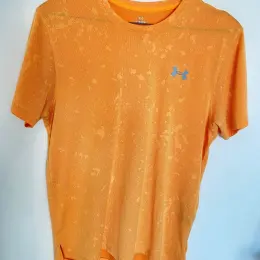 Чоловіча помаранчева футболка Under Armour UA LAUNCH SPLATTER SS розмір M