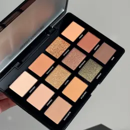 Палетка тіней Artist Couture Supreme Nudes Eyeshadow Palette