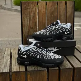 Кросівки Nike Air TN Plus Drift
