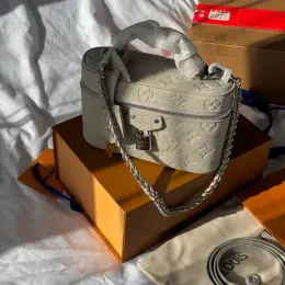 Louis Vuitton Vanity grey натуральна шкіра