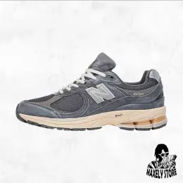 New Balance 2002R Dark Grey Cream