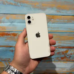 iPhone 12 64GB White