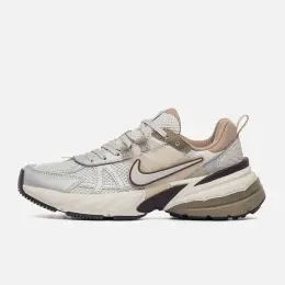 Nike V2K Run Light Orewood Brown