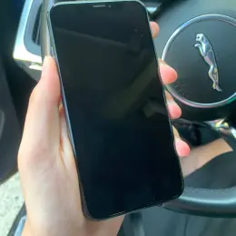iPhone XS 64GB Space Gray